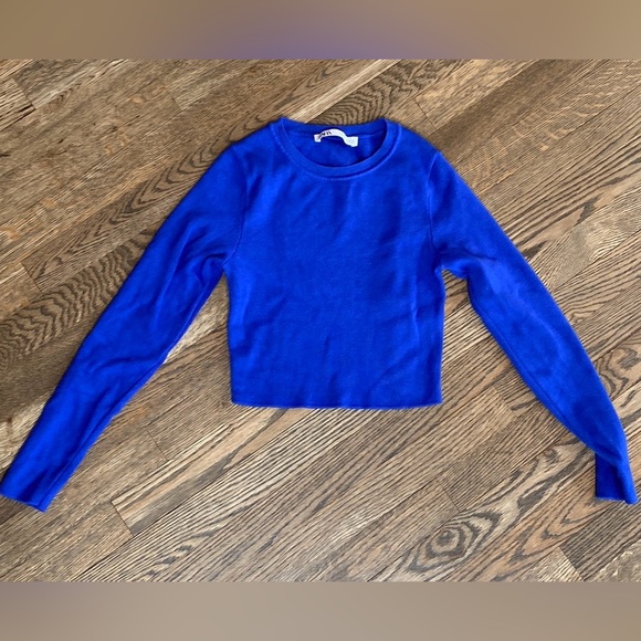 Zara Tops - Zara cropped cobalt Blue sweater Size S
